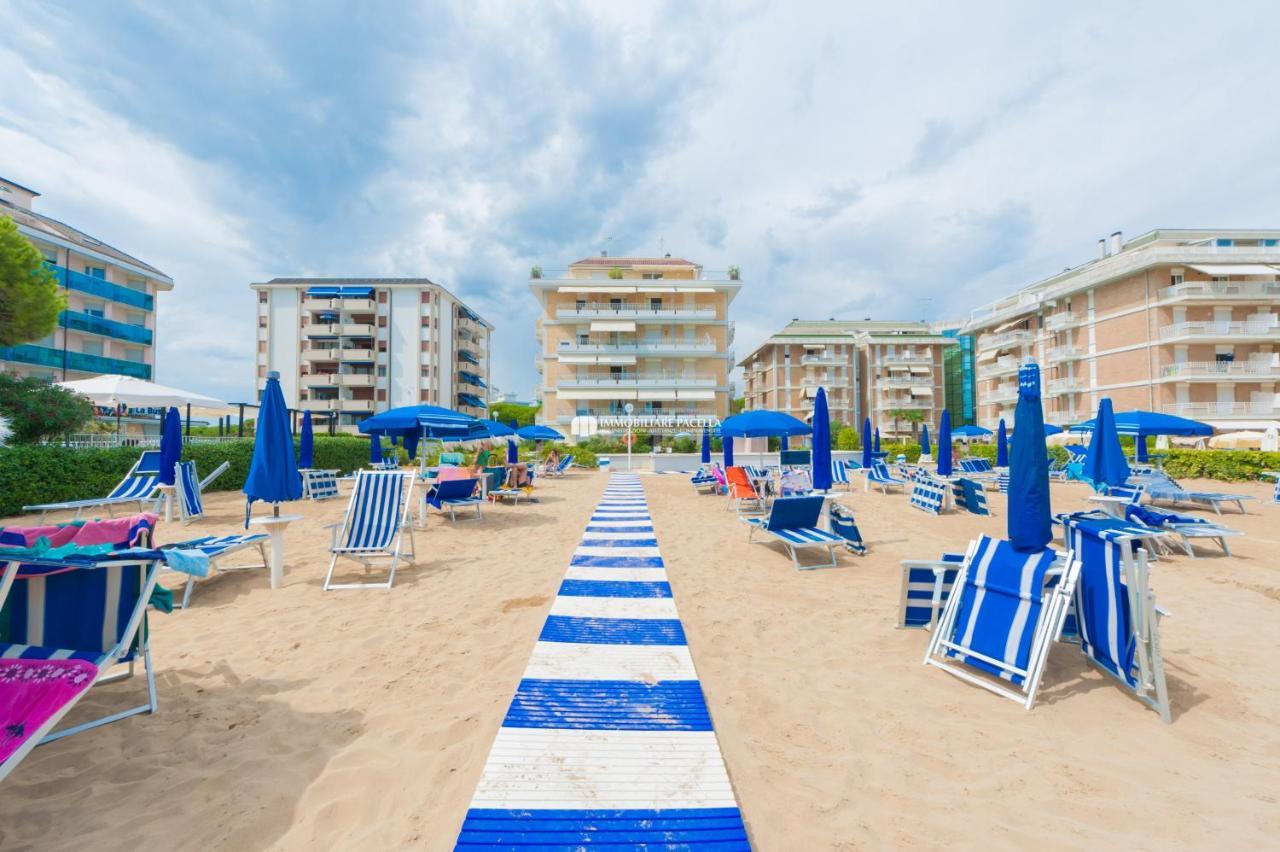 Residence Solmare Immobiliare Pacella Лідо-ді-Єзоло Екстер'єр фото