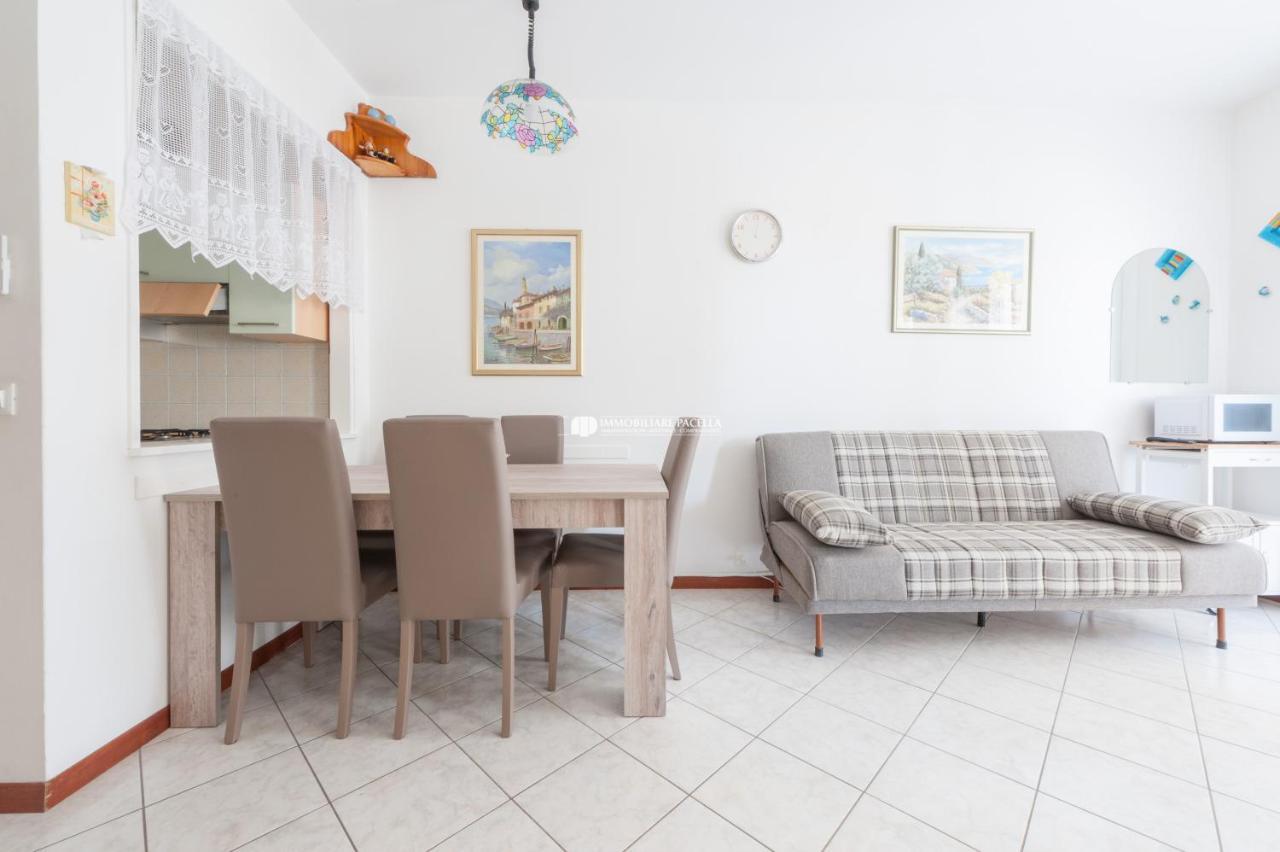 Residence Solmare Immobiliare Pacella Лідо-ді-Єзоло Екстер'єр фото
